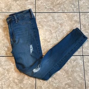 Hollister destroyed Blue skinny jeans 5s